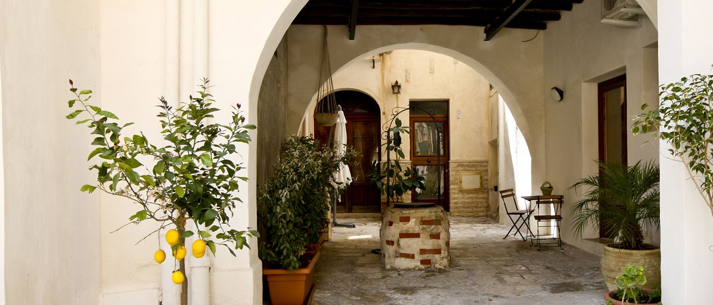 Cortile Antico: appartamenti in pieno centro storico a Trapani
